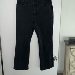 Chico's Platinum Black Jeans Sz 2 SHORT Charm Sh Inseam 27”